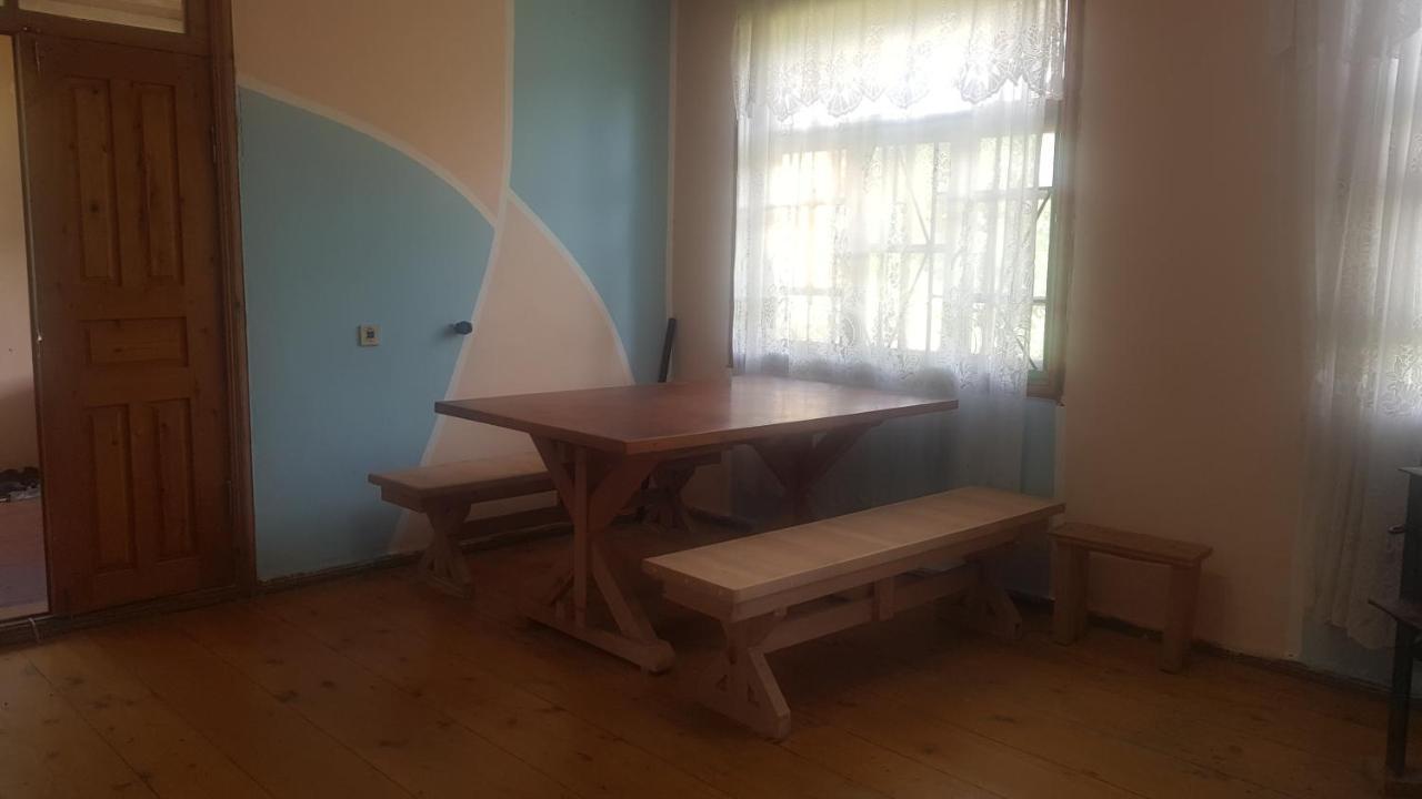 מסטיה Hostel The Misty Mountains מראה חיצוני תמונה